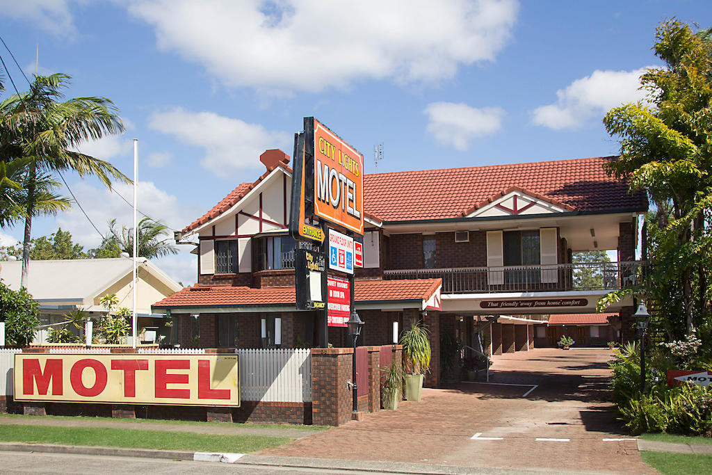 Motel Lights 3*